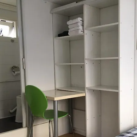 Houseboat-amsterdam 4*