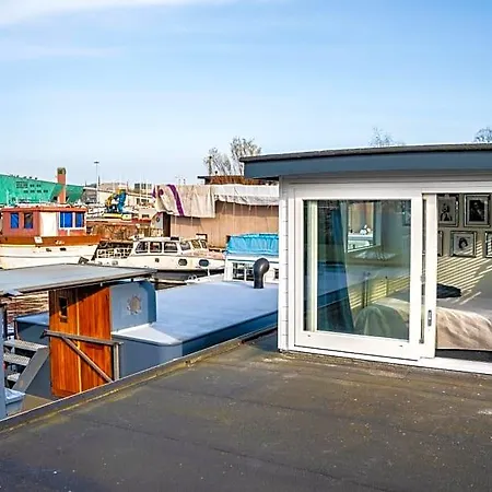 Houseboat-Amsterdam Guest house 4*