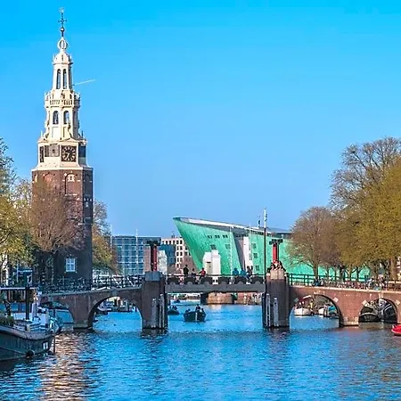 Houseboat-Amsterdam Amsterdam