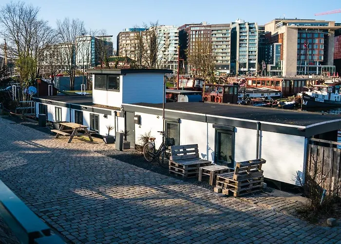 Houseboat-amsterdam Amsterdam
