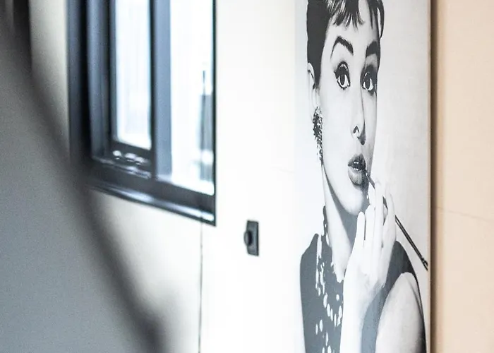 Gasthof Houseboat-amsterdam 4*