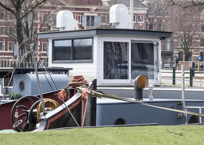 Houseboat-amsterdam 4* Amsterdam
