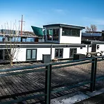 Houseboat-amsterdam 4* Amsterdam